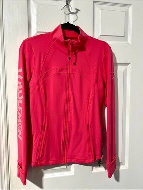 Lululemon Disney Define fitted Women's Bright Pink Full-Zip Utility Jacket